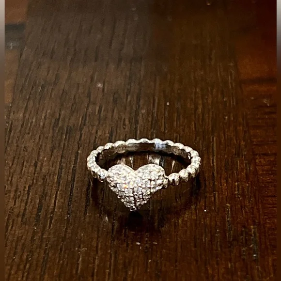 Heart ring - Picture 2 of 2